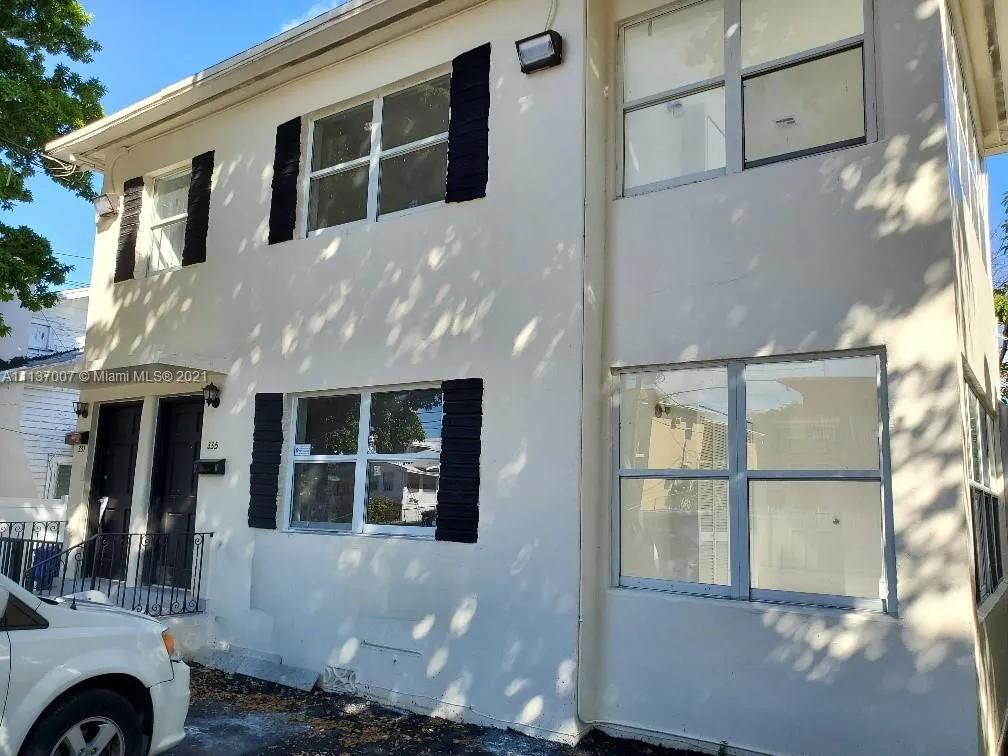 331 SW 11th Ave, Miami FL 33130