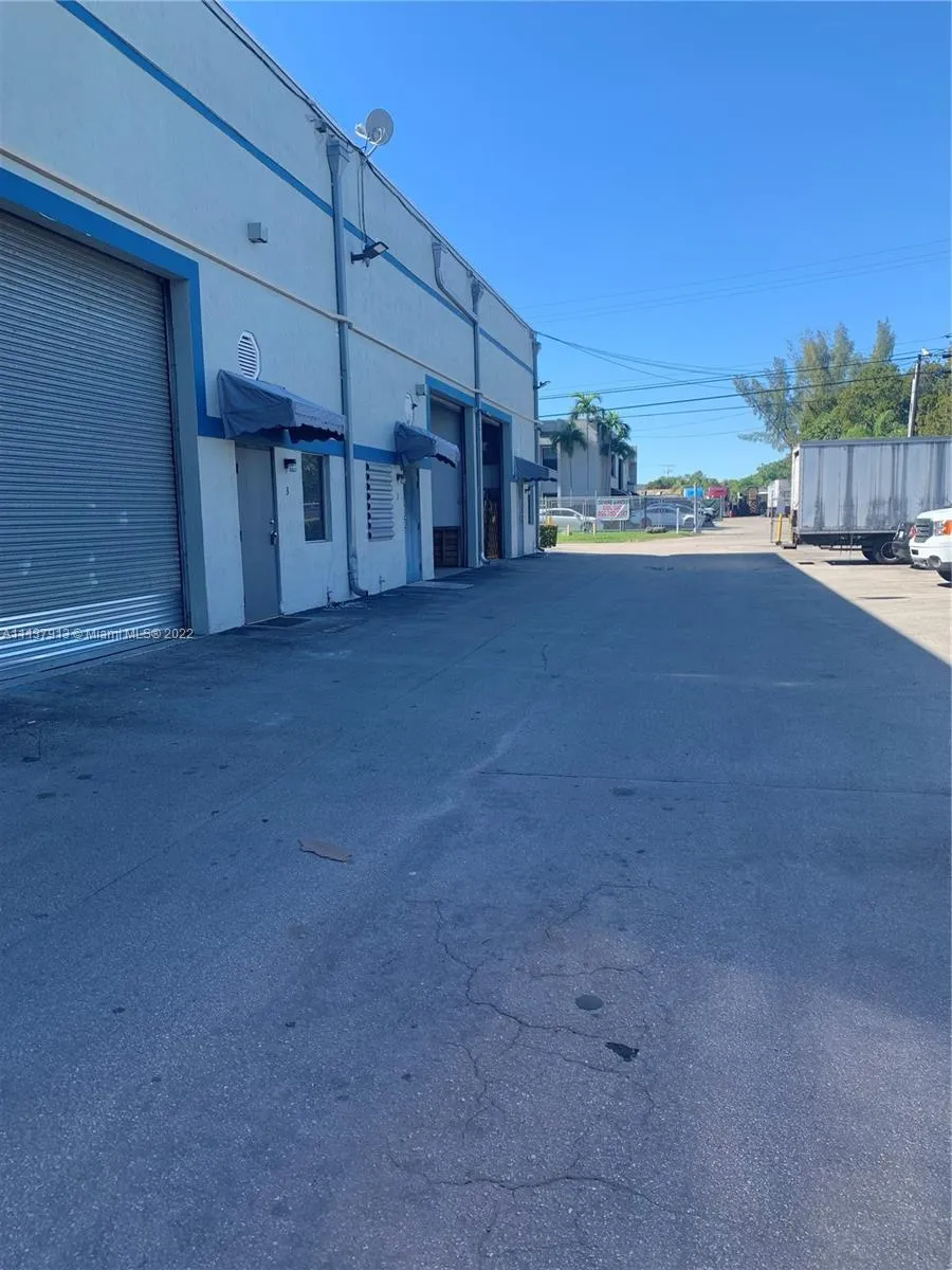12101 NW 98th Ave # 3, Hialeah Gardens FL 33018