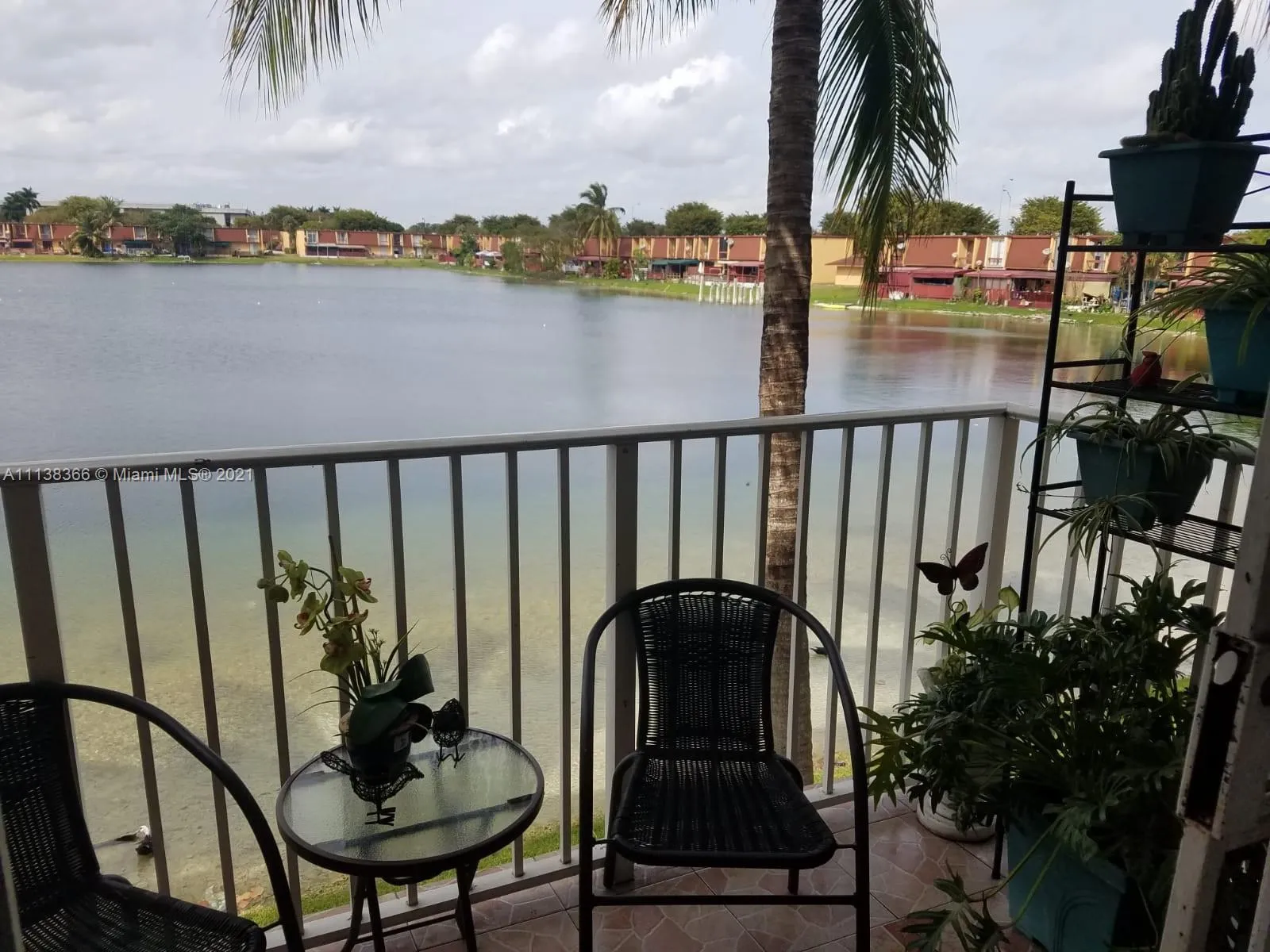 2 bedroom 1 bath for sale at 310 NW 107th Ave # 202, Miami FL 33172