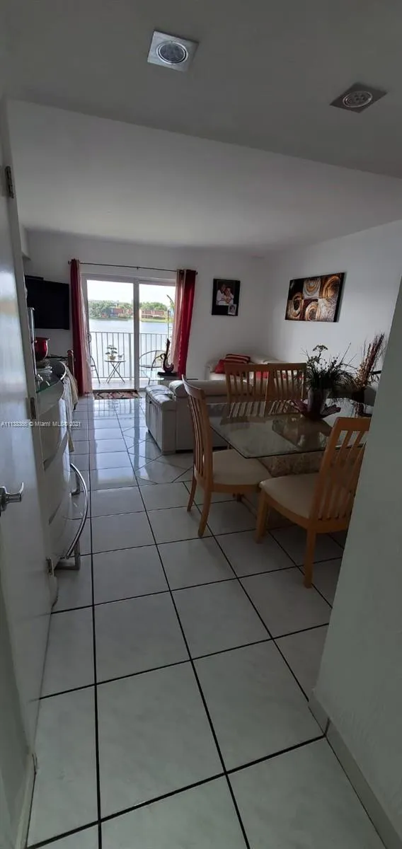 310 NW 107th Ave # 202, Miami FL 33172