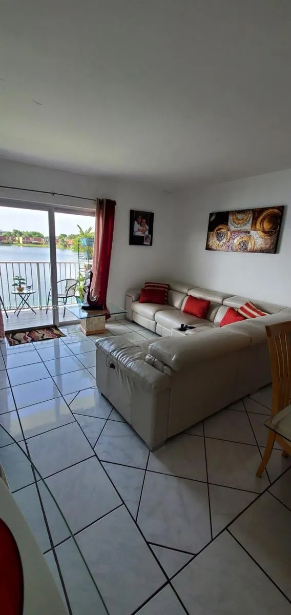 310 NW 107th Ave # 202, Miami FL 33172