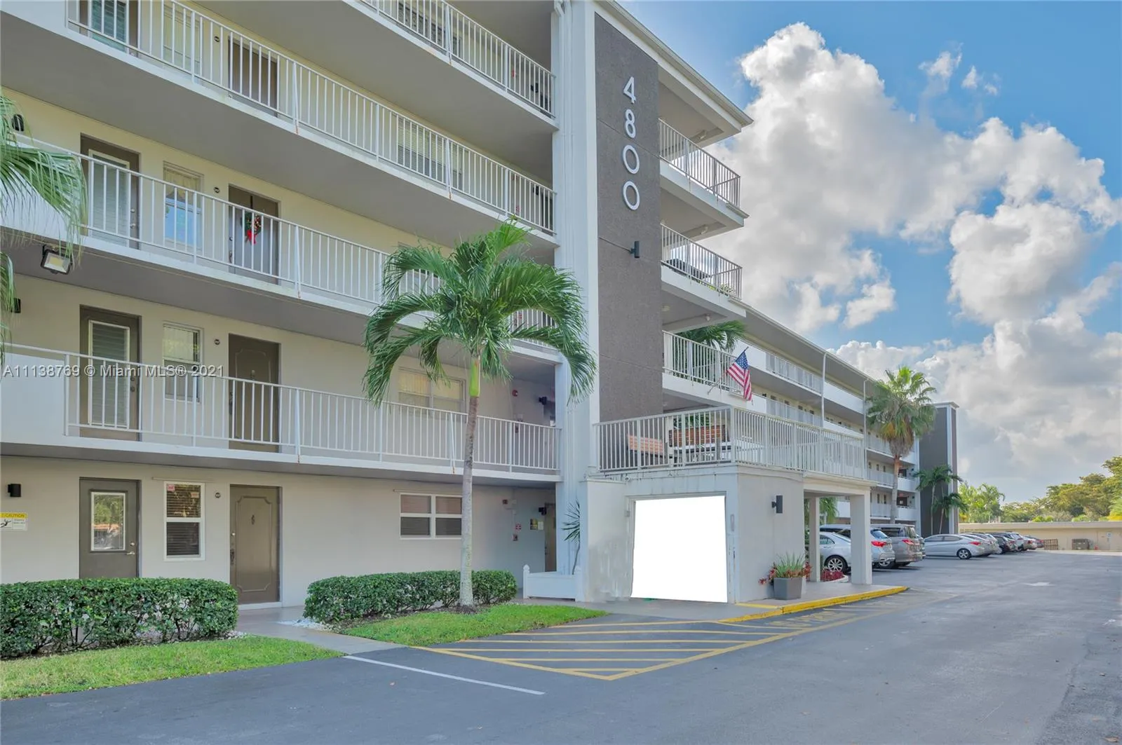 4800 Hillcrest Ln # 507, Hollywood FL 33021