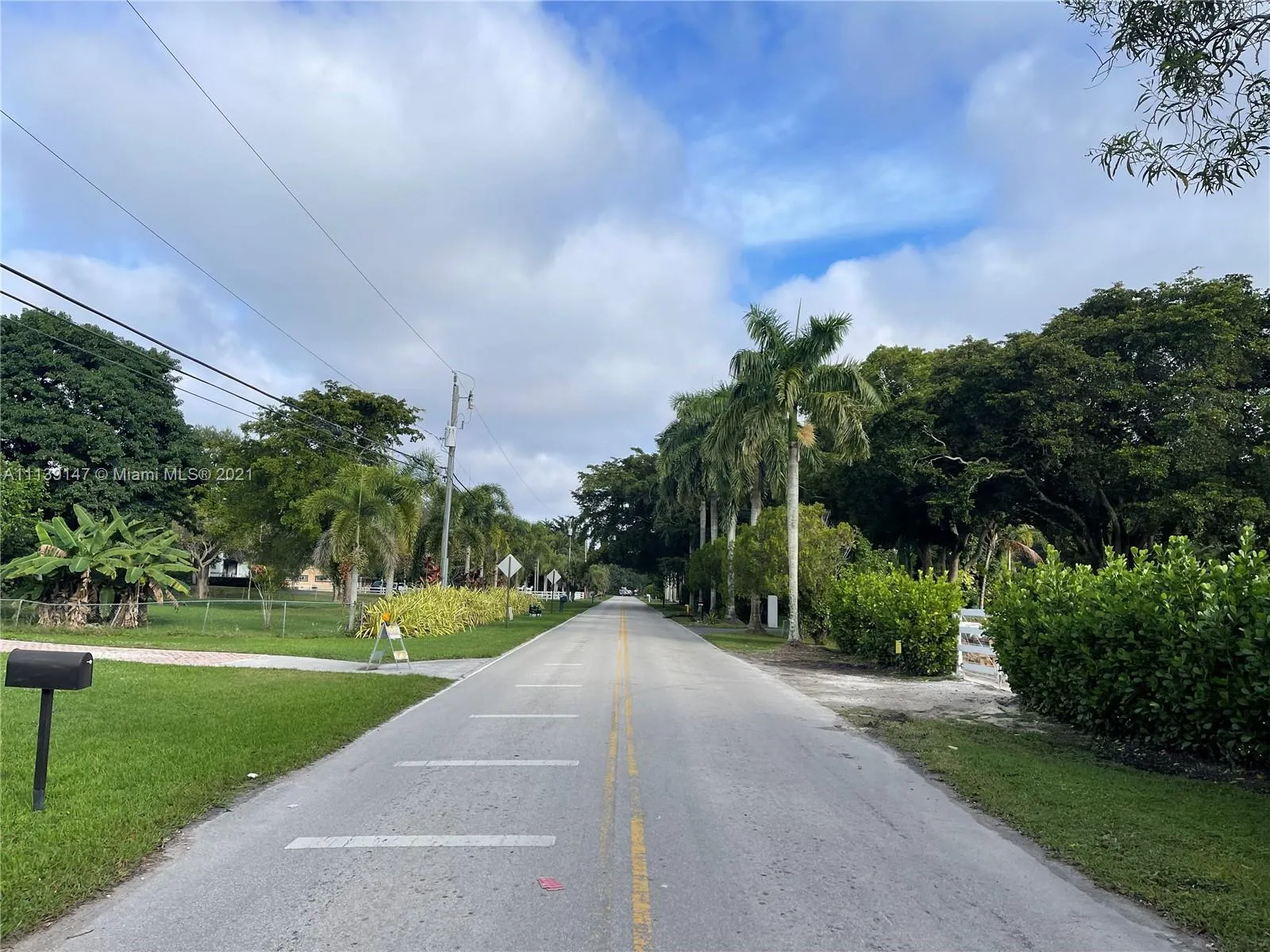5731 SW 185th Way, Southwest Ranches FL 33332