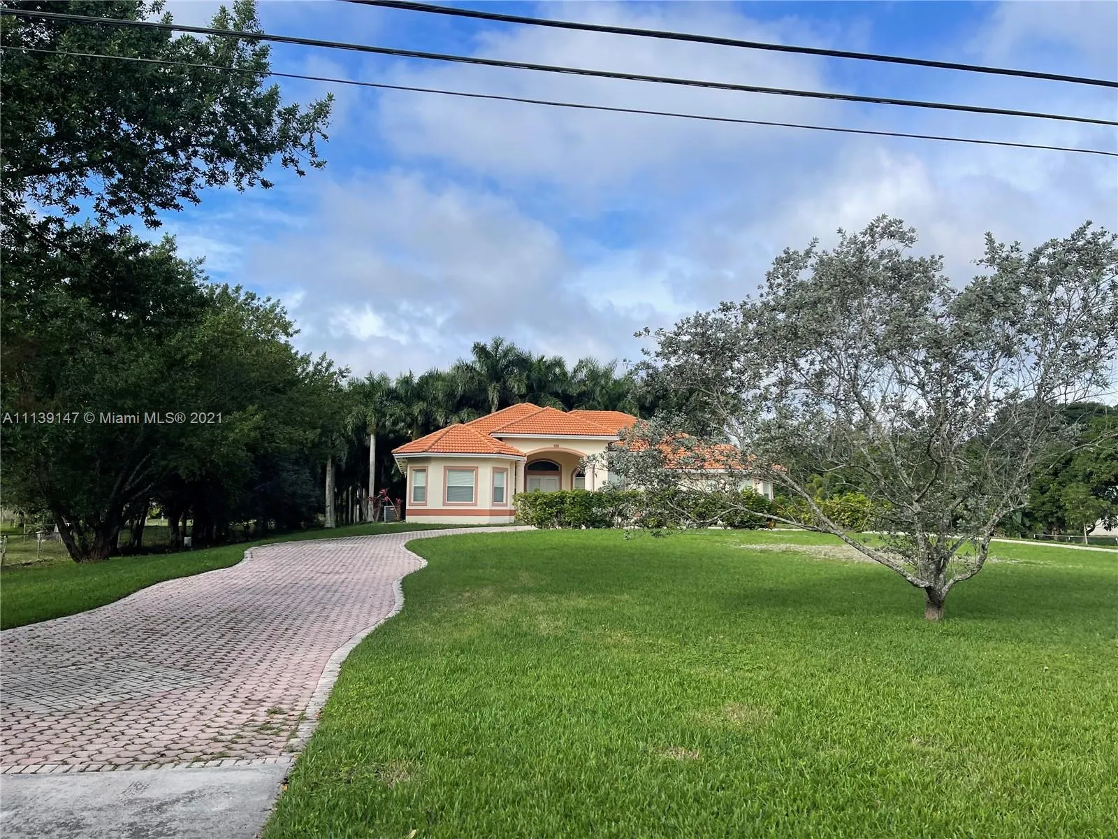 5731 SW 185th Way, Southwest Ranches FL 33332