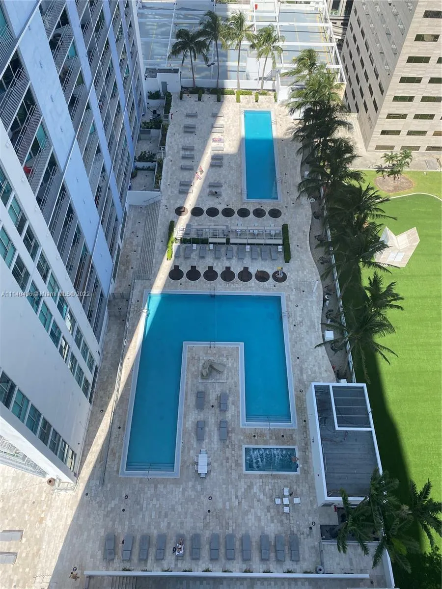 335 S Biscayne Blvd # 2900, Miami FL 33131
