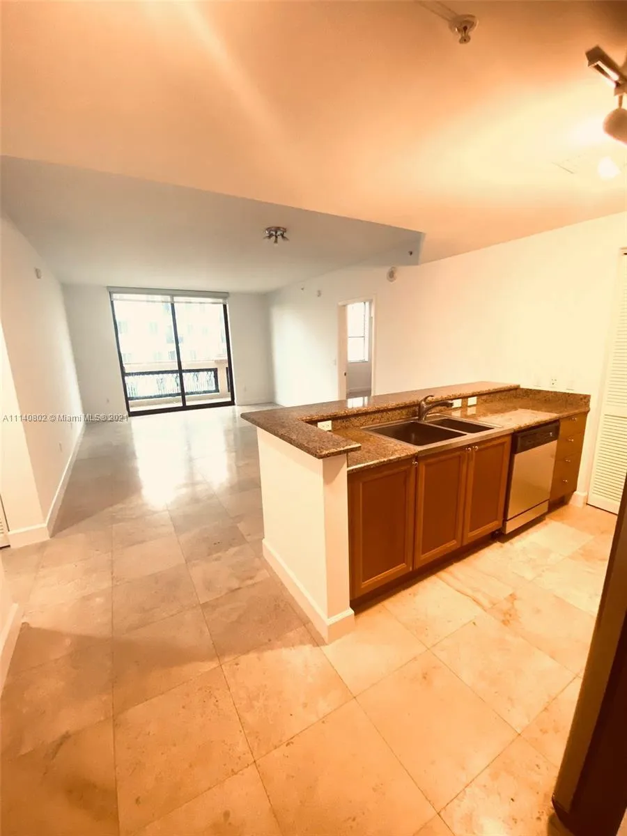 2 bedroom 2 bath for sale at 55 Merrick Way # 800, Coral Gables FL 33134