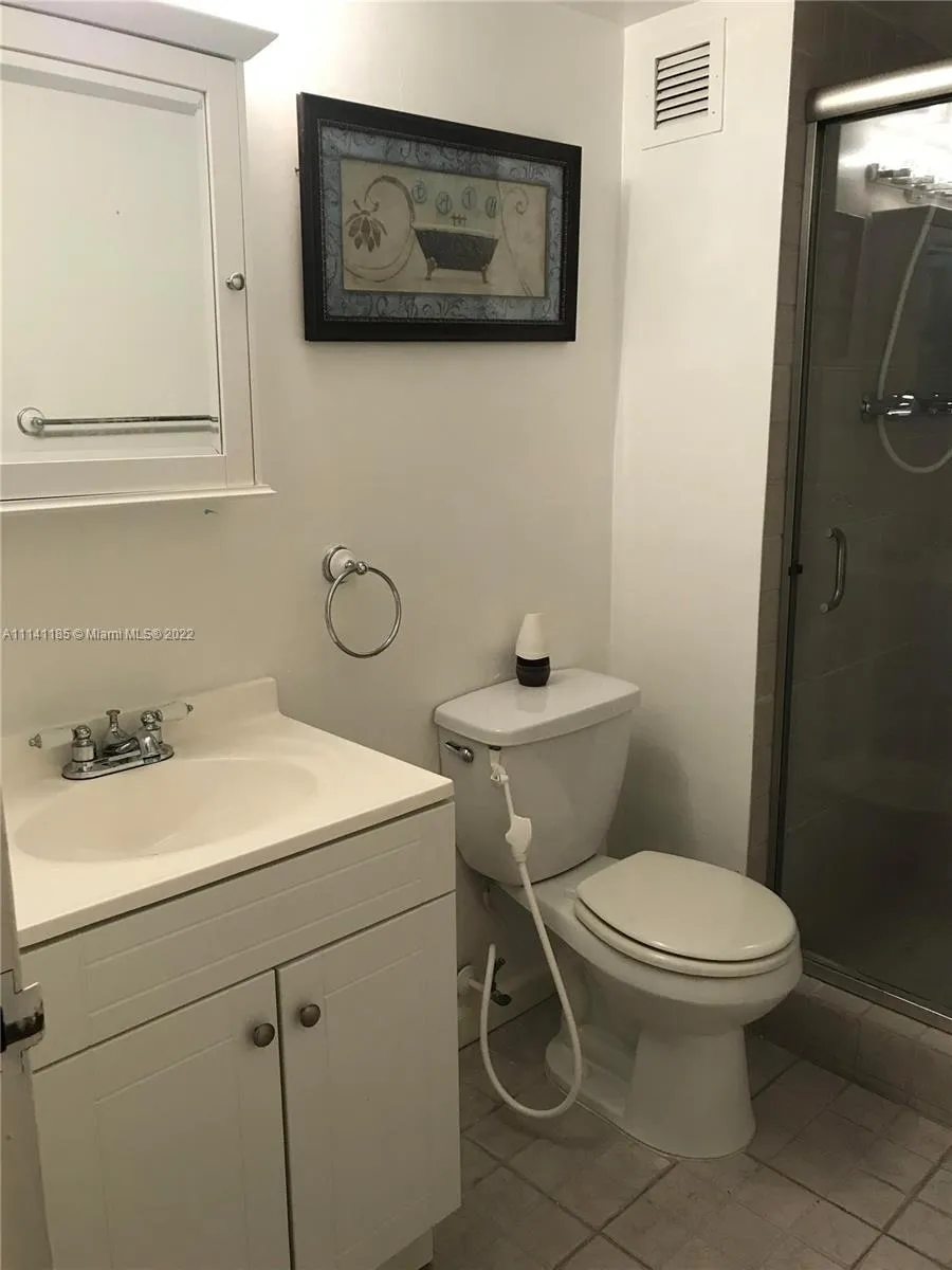 2450 NE 135th St # 1012, North Miami FL 33181