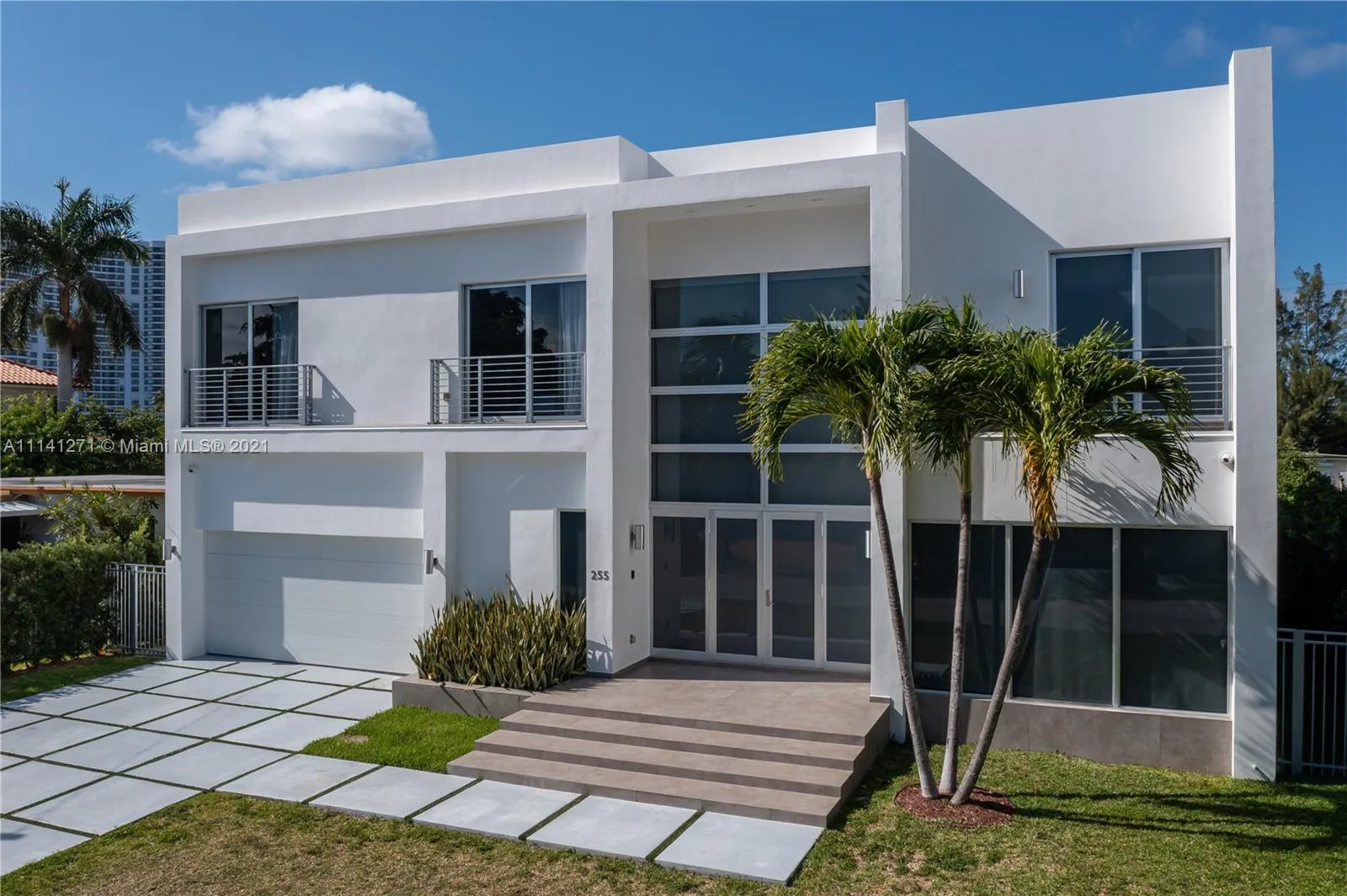255 189th Ter, Sunny Isles Beach FL 33160