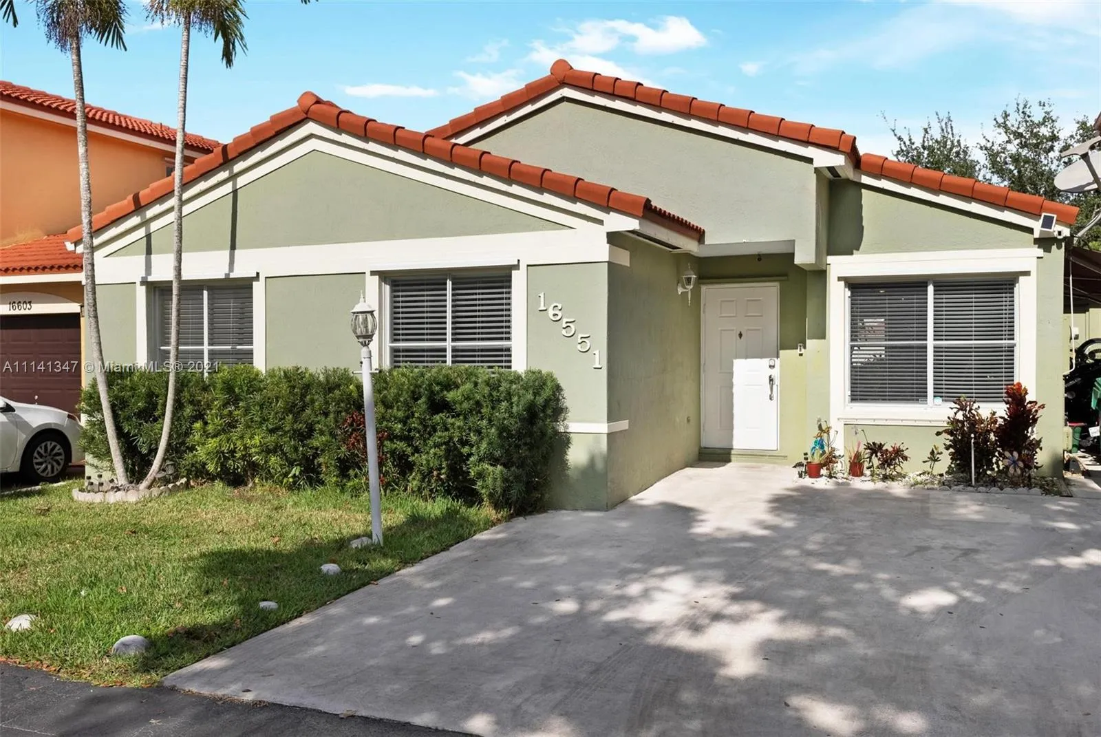 16551 SW 97th St, Miami FL 33196