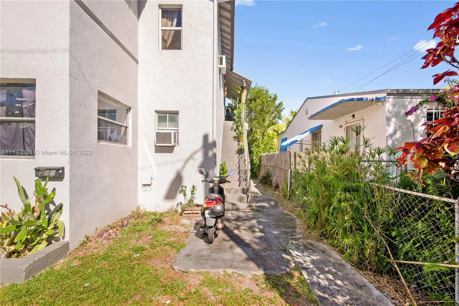 509 NW 41st St, Miami FL 33127