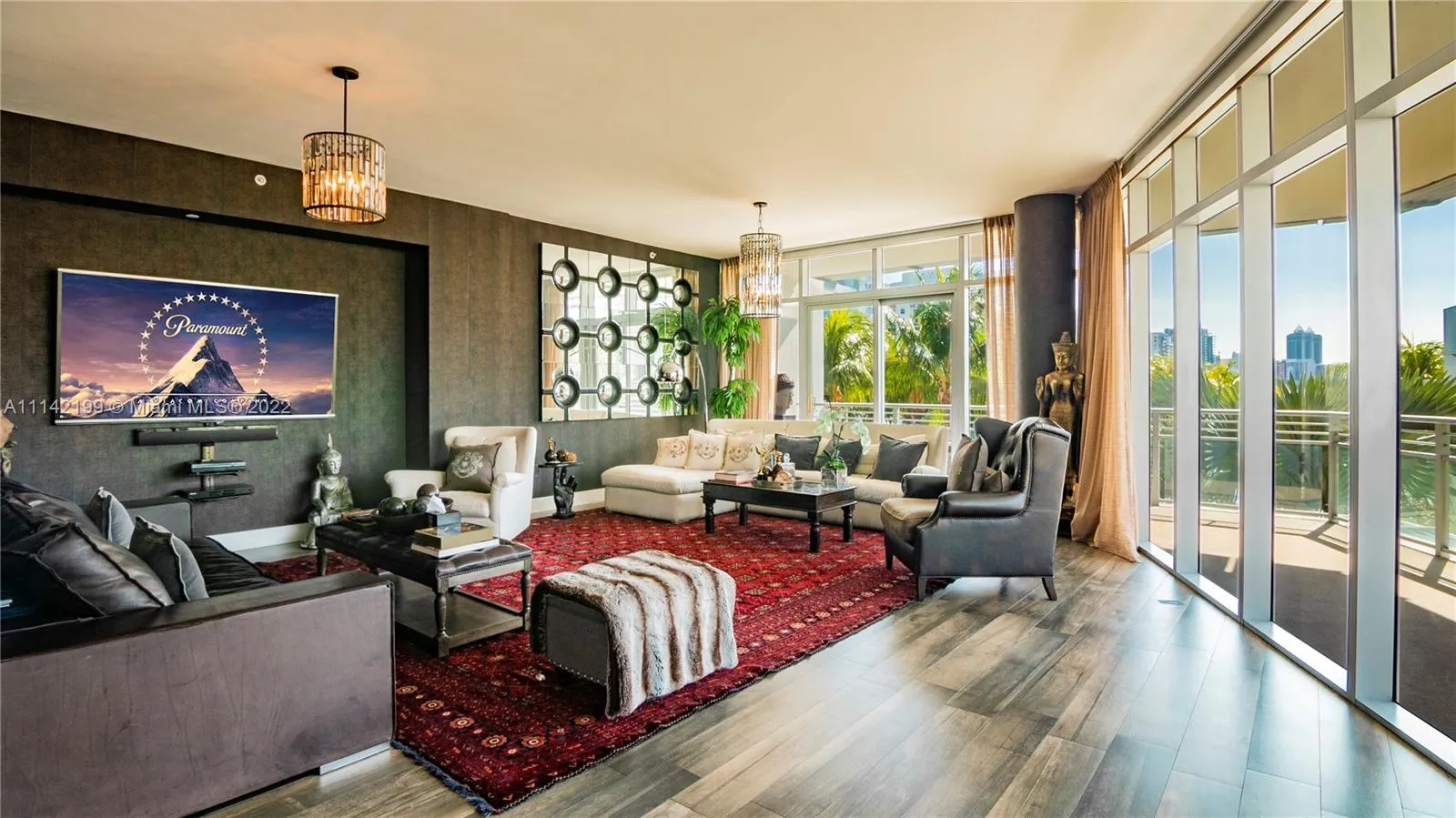 3 bedroom 3 bath for sale at 6101 Aqua Ave # 302, Miami Beach FL 33141