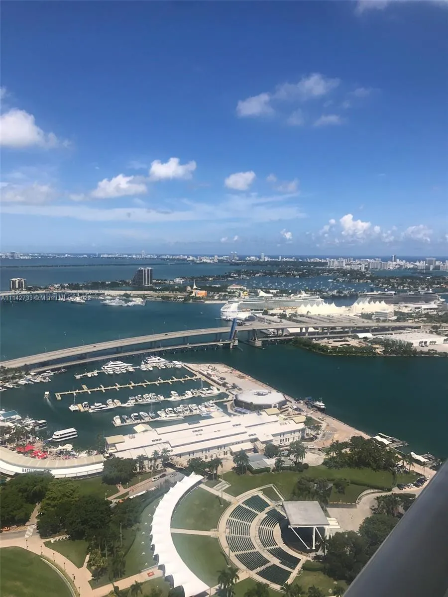 2 bedroom 2 bath for sale at 50 Biscayne Blvd # 5001, Miami FL 33132