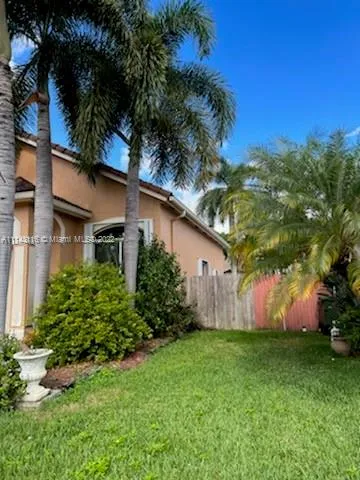 1919 SE 18th Ct, Homestead FL 33035