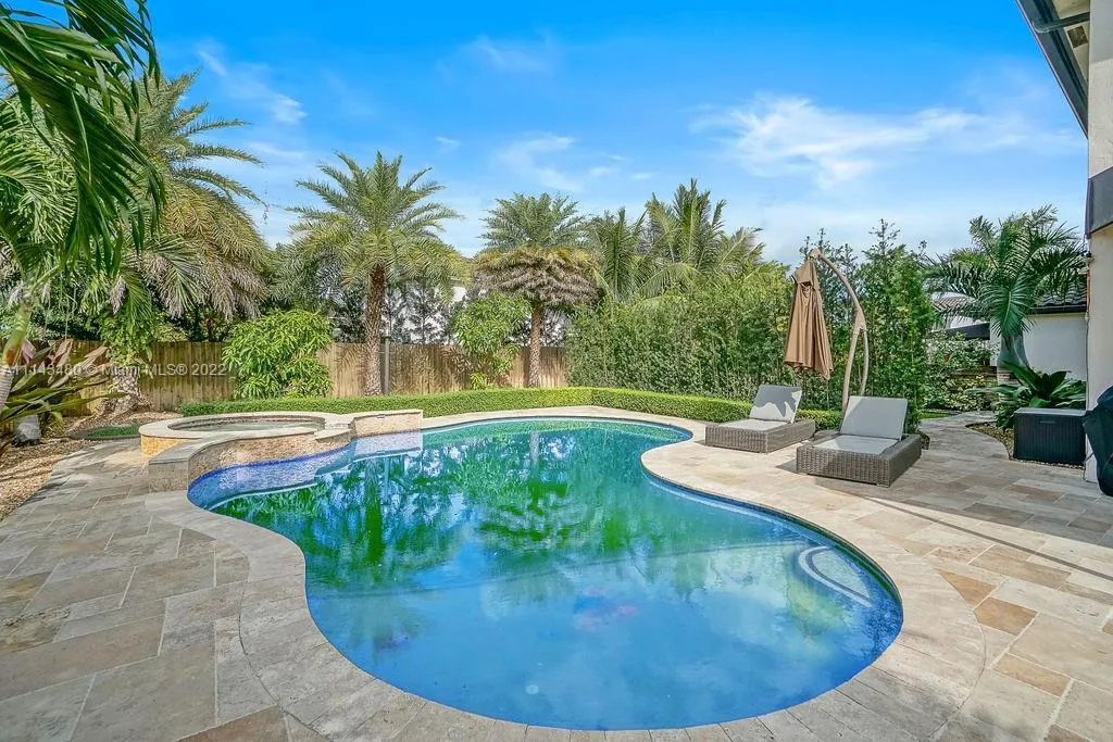 21046 SW 133rd Ct, Miami FL 33177