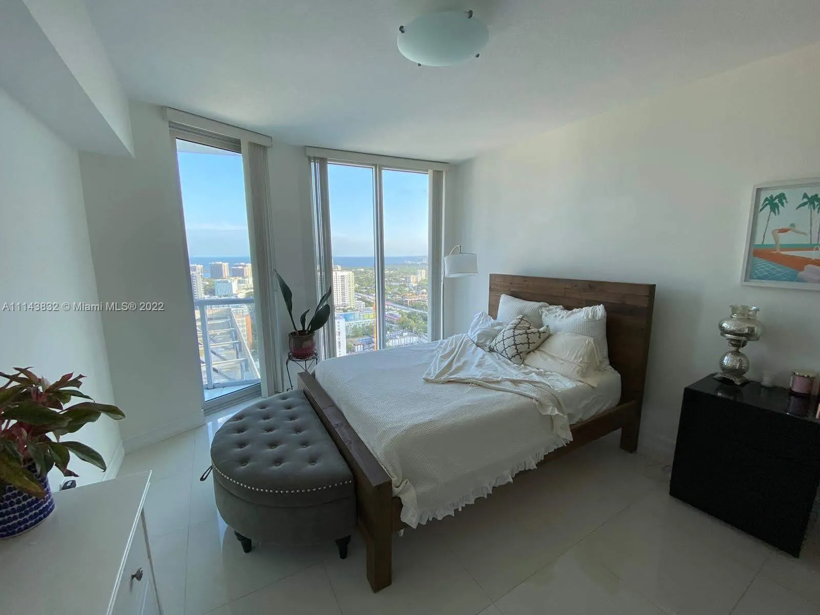 185 SW 7th St # 3508, Miami FL 33130