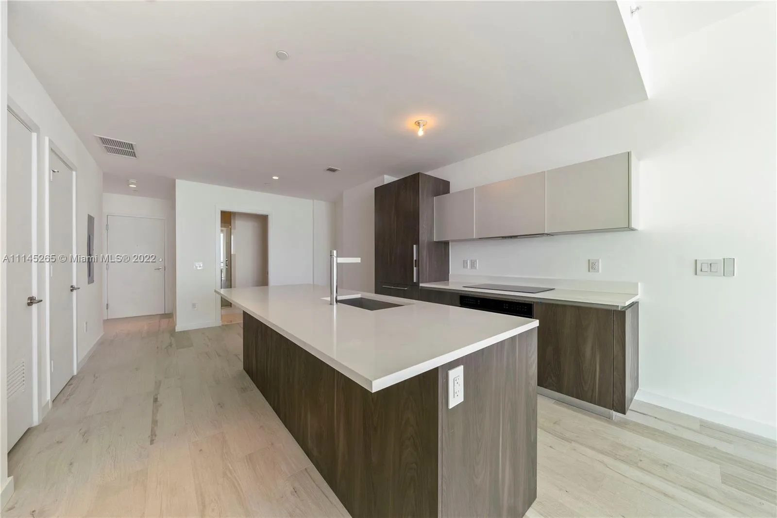 480 NE 31st St # 2202, Miami FL 33137
