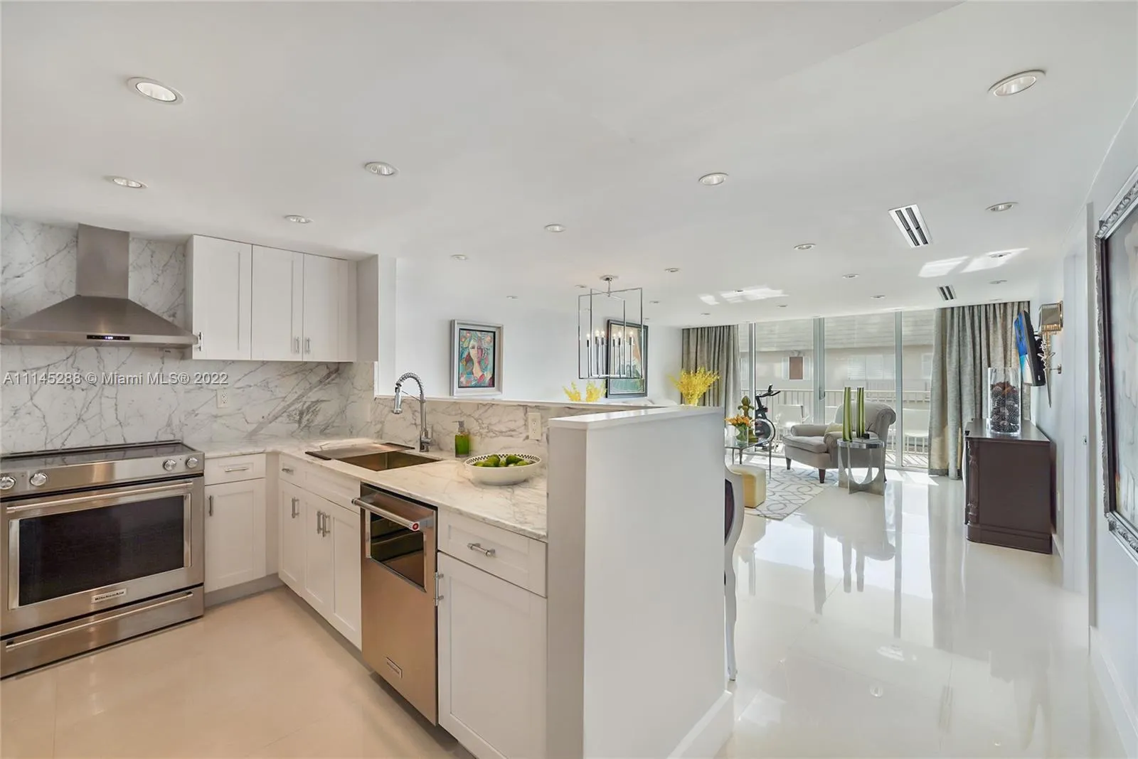 5838 Collins Ave # 2F, Miami Beach FL 33140