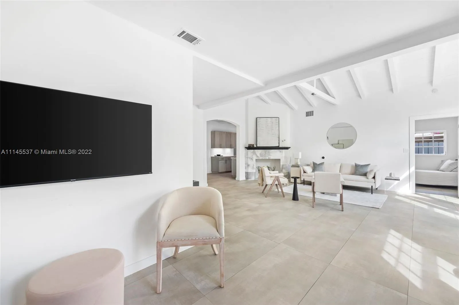 3144 Royal Palm Ave, Miami Beach FL 33140