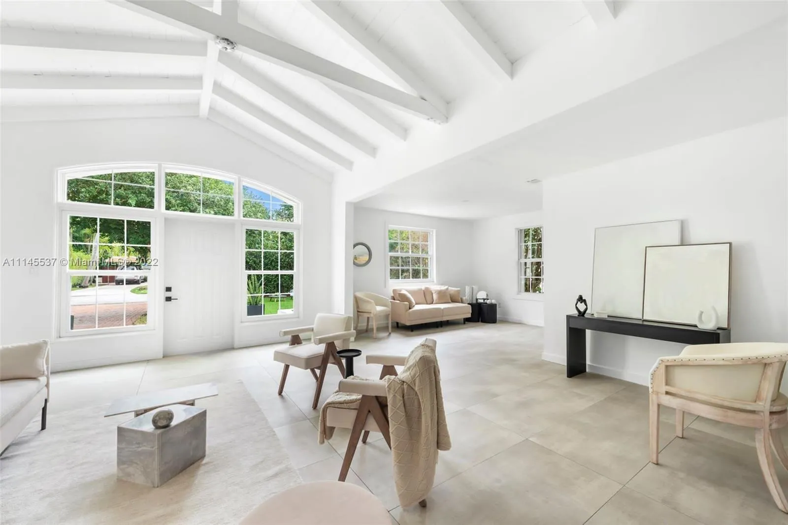 3144 Royal Palm Ave, Miami Beach FL 33140