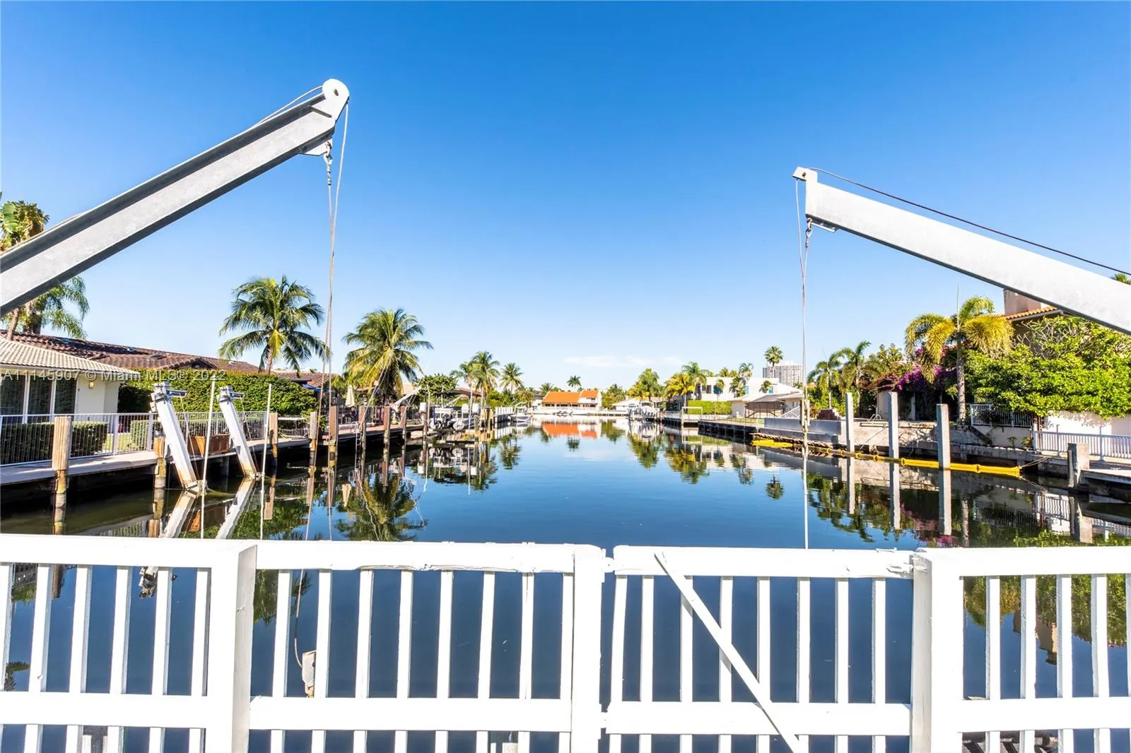 3351 NE 164th St, North Miami Beach FL 33160