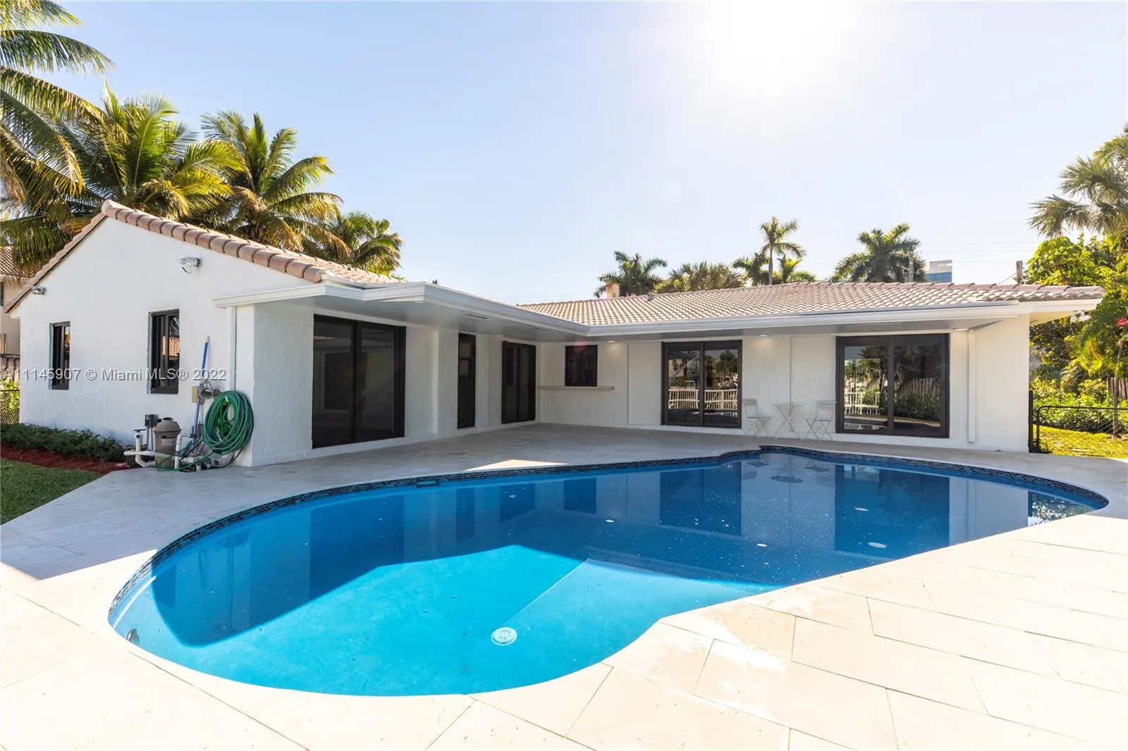 3351 NE 164th St, North Miami Beach FL 33160