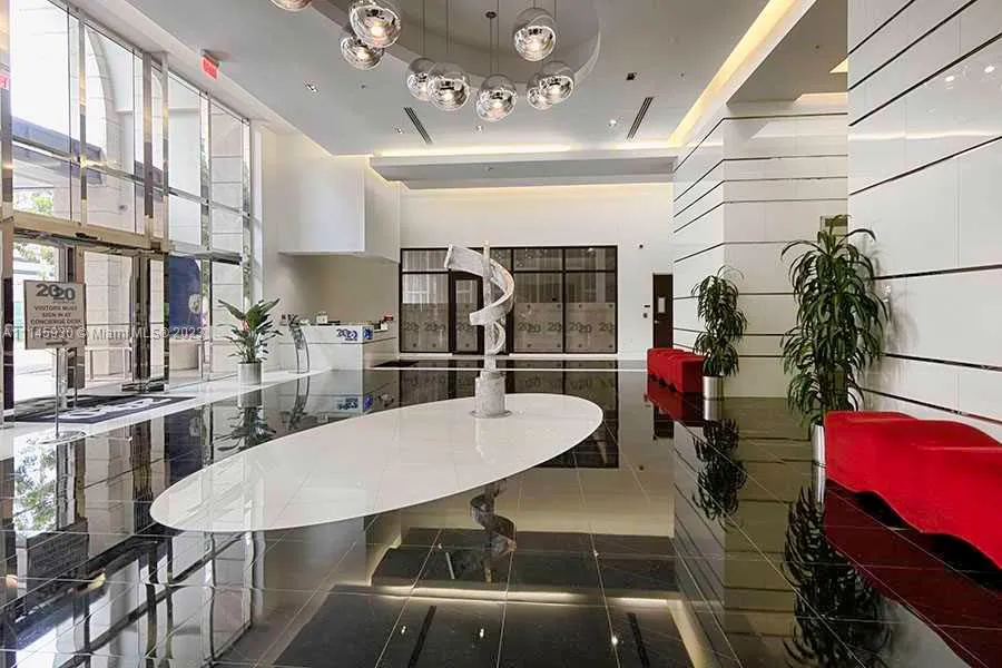 2020 Ponce De Leon Blvd, Coral Gables FL 33134
