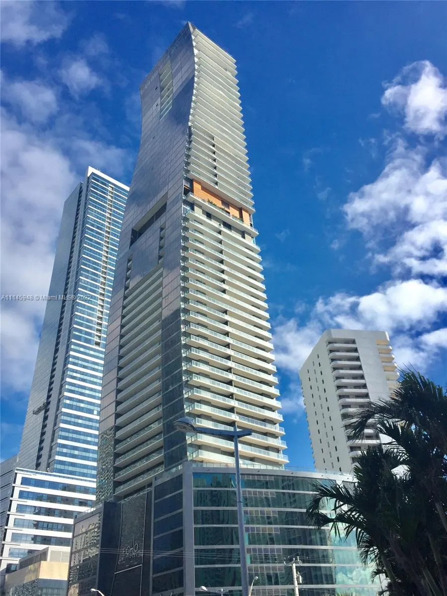 2 bedroom 2 bath for sale at 1451 Brickell Ave # 2401, Miami FL 33131