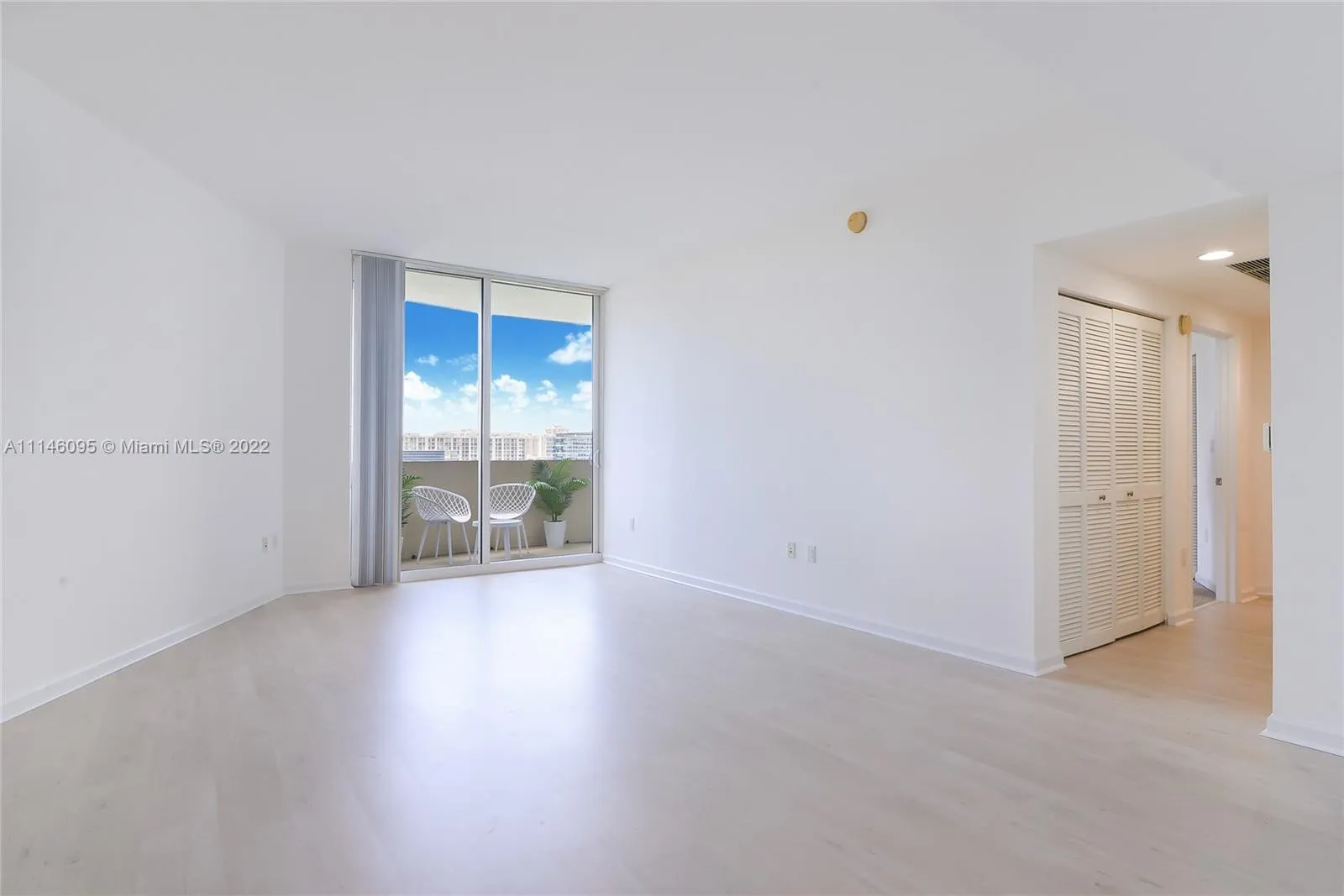 19501 W Country Club Dr # 1006, Aventura FL 33180