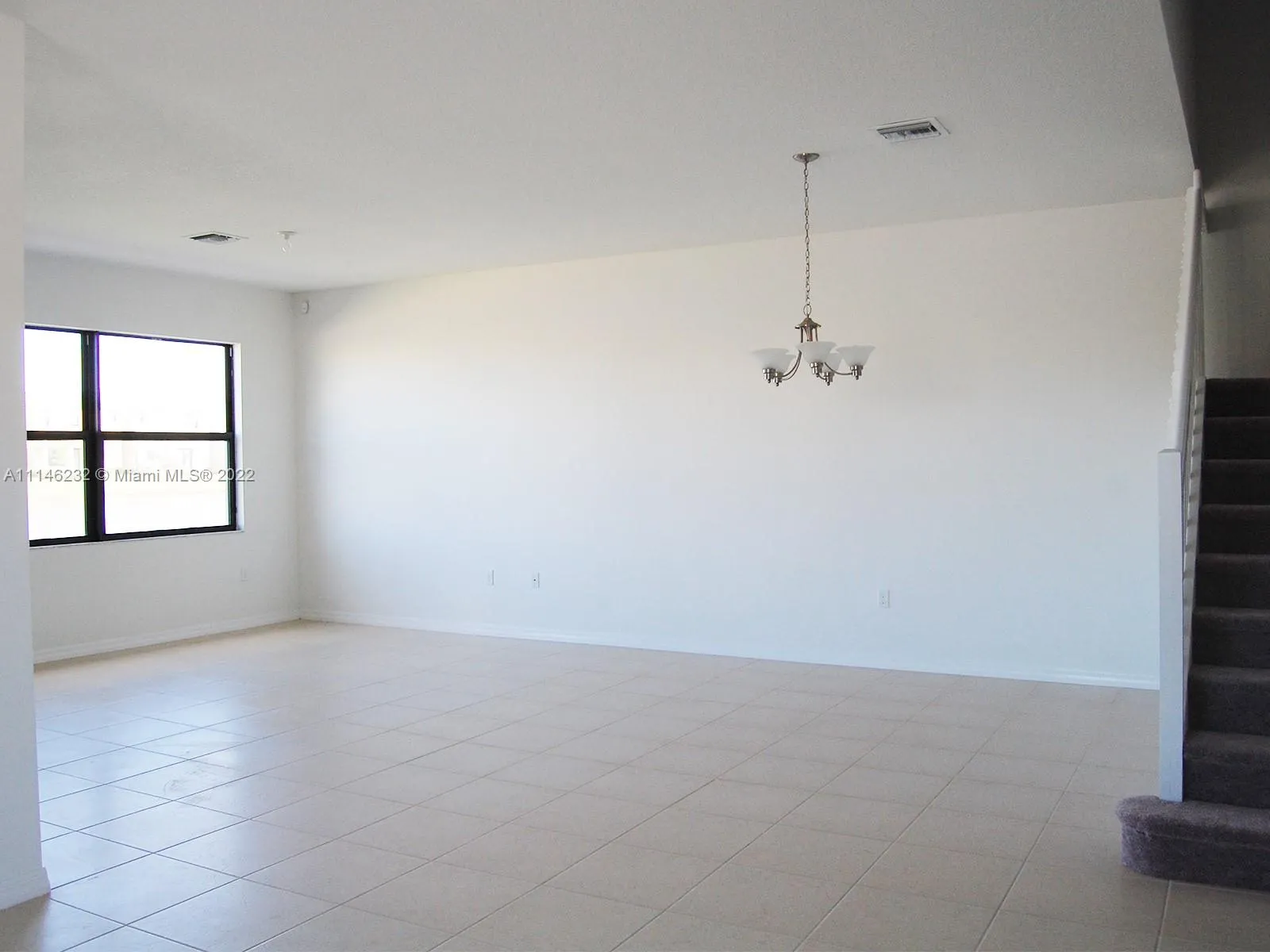 625 NE 191st Ter, Miami FL 33179