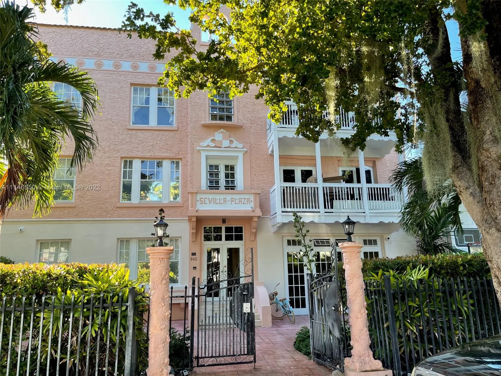 1 bath for sale at 642 Michigan Ave # 18, Miami Beach FL 33139