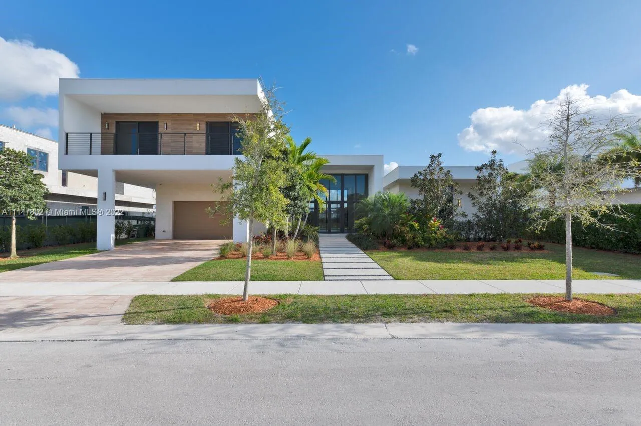 16768 Natures Way, Weston FL 33326