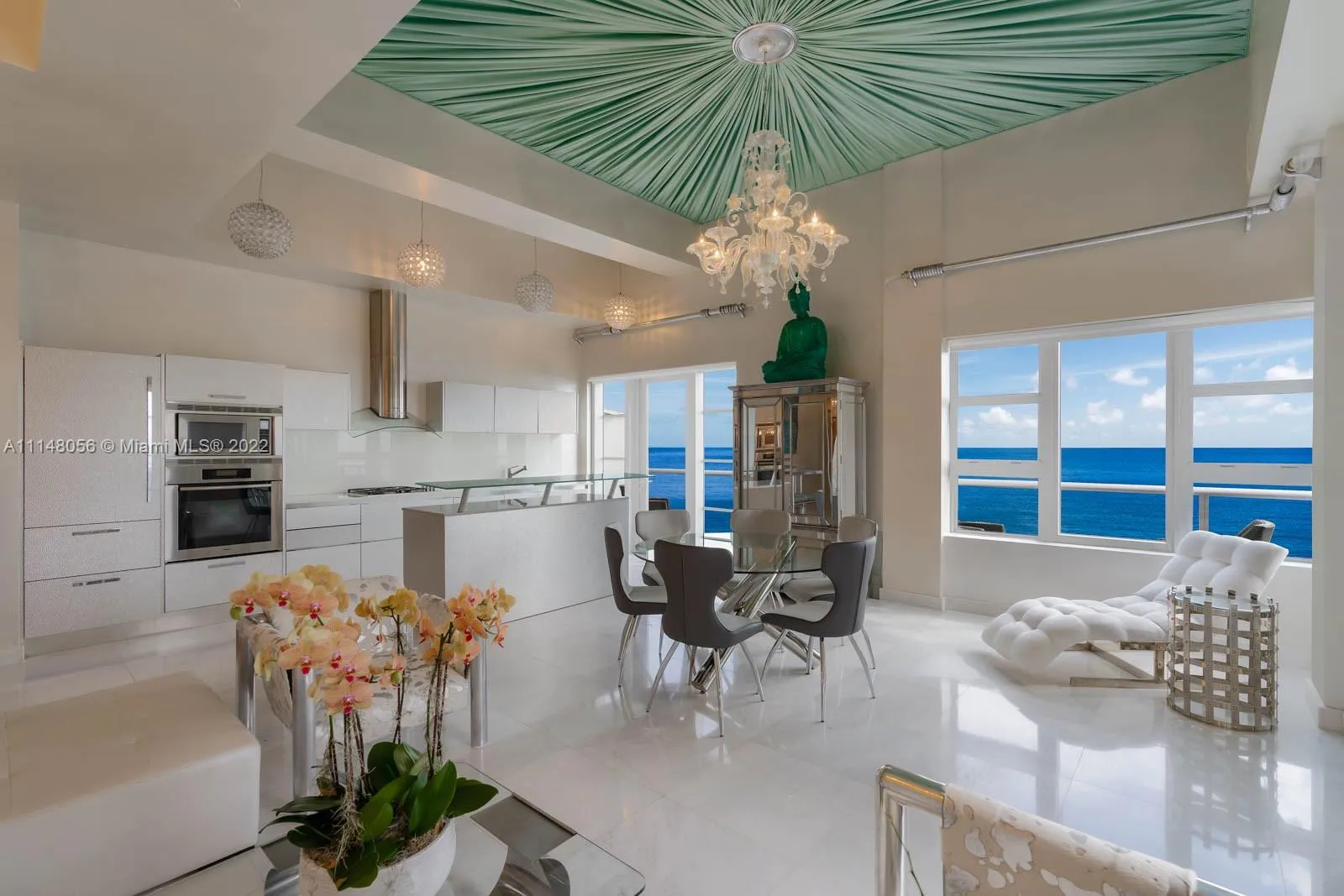 3739 Collins Ave, Miami Beach FL 33140