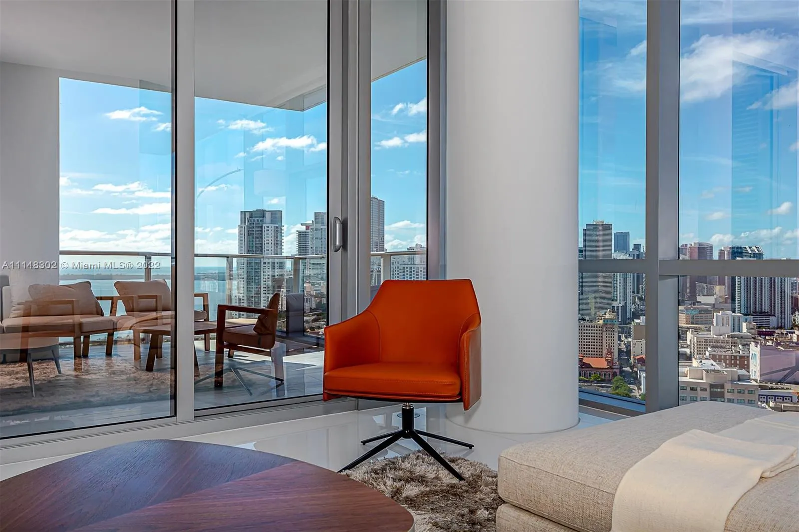 851 NE 1st Ave # 3412, Miami FL 33132