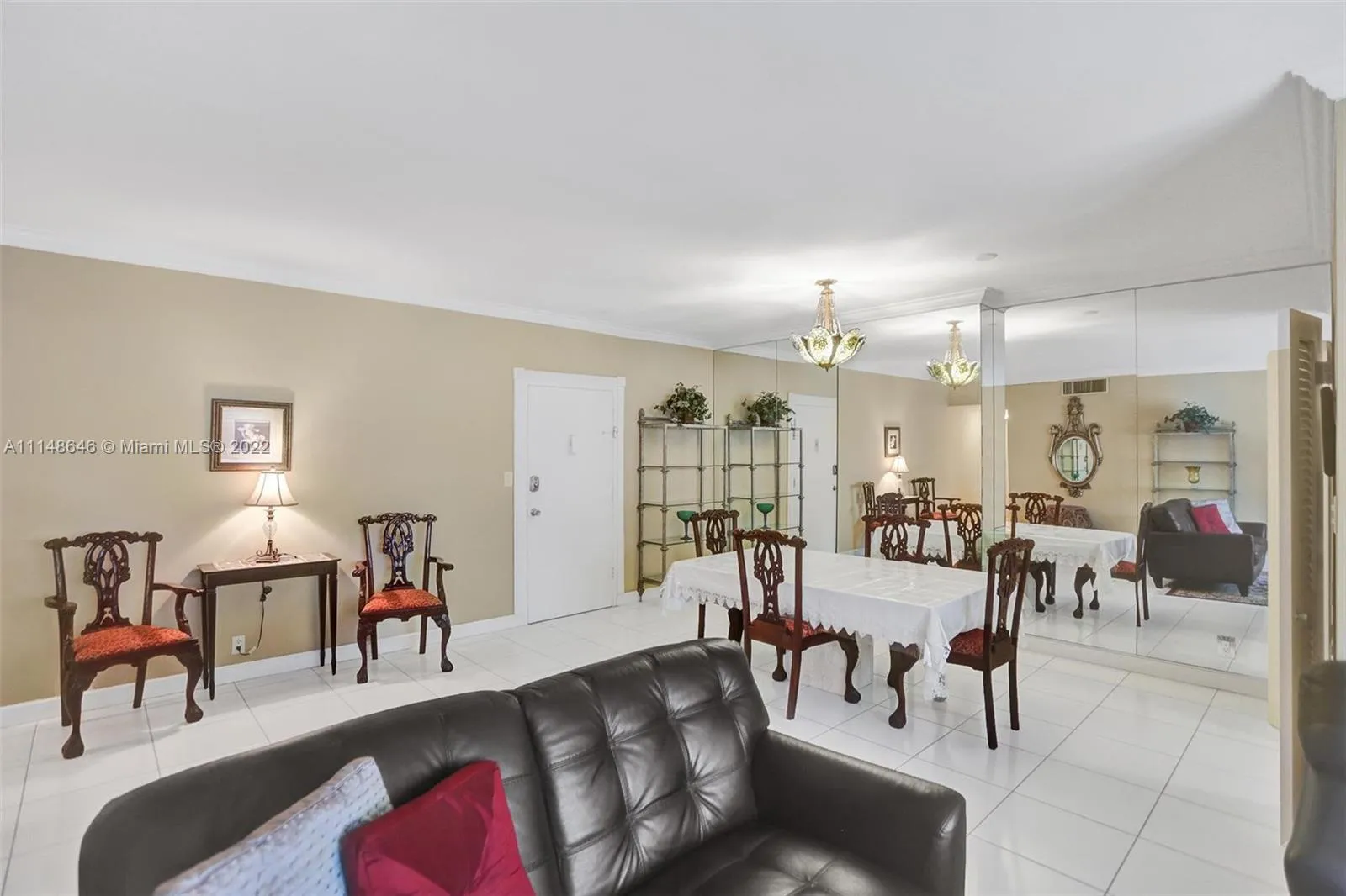 4747 Collins Ave # 207, Miami Beach FL 33140