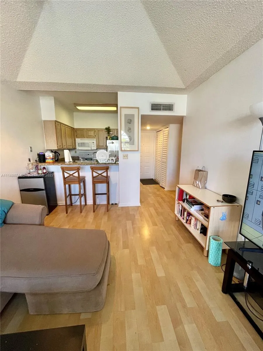 1280 S Alhambra Cir # 2410, Coral Gables FL 33146