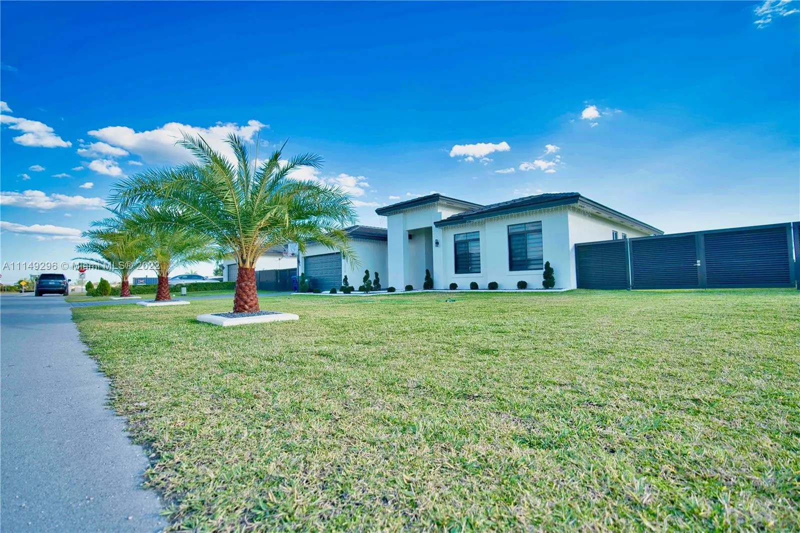 13218 SW 230th St, Miami FL 33170