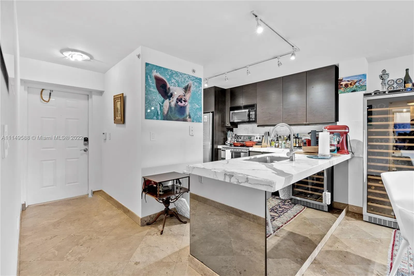 1401 Bay Rd # 208, Miami Beach FL 33139
