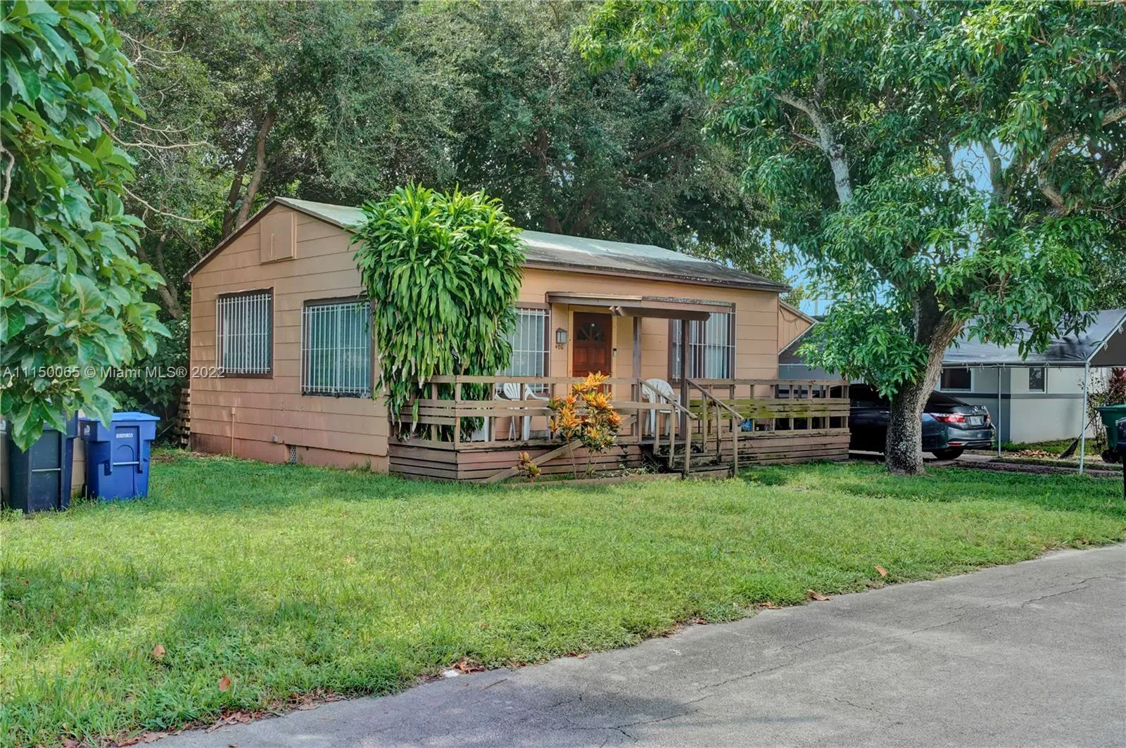 9210 NW 4th Ave, Miami FL 33150