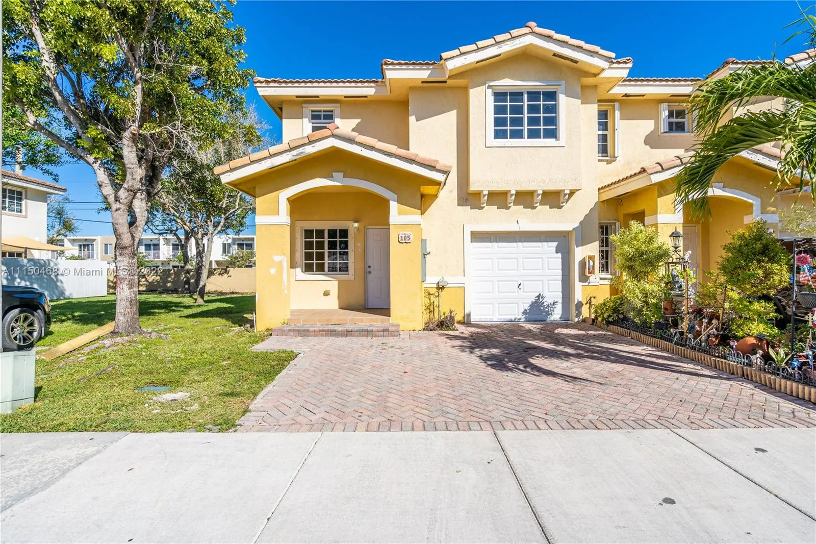 3 bedroom 2 bath for sale at 13950 SW 260th St # 105, Homestead FL 33032