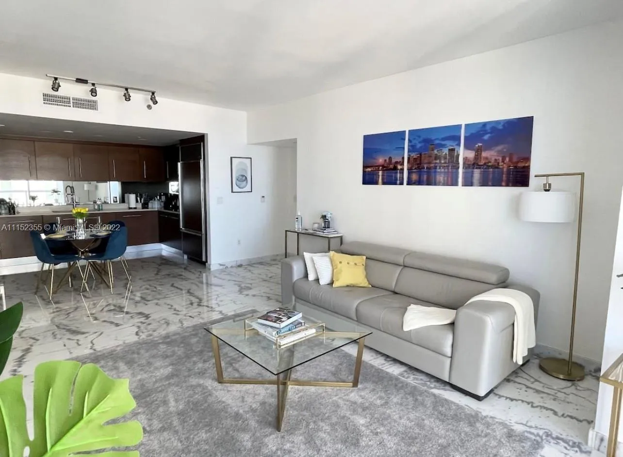 485 Brickell Ave # 4601, Miami FL 33131