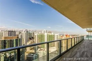 1 bedroom 1 bath for rent at 1300 BRICKELL BAY DR # 3400, Miami FL 33131