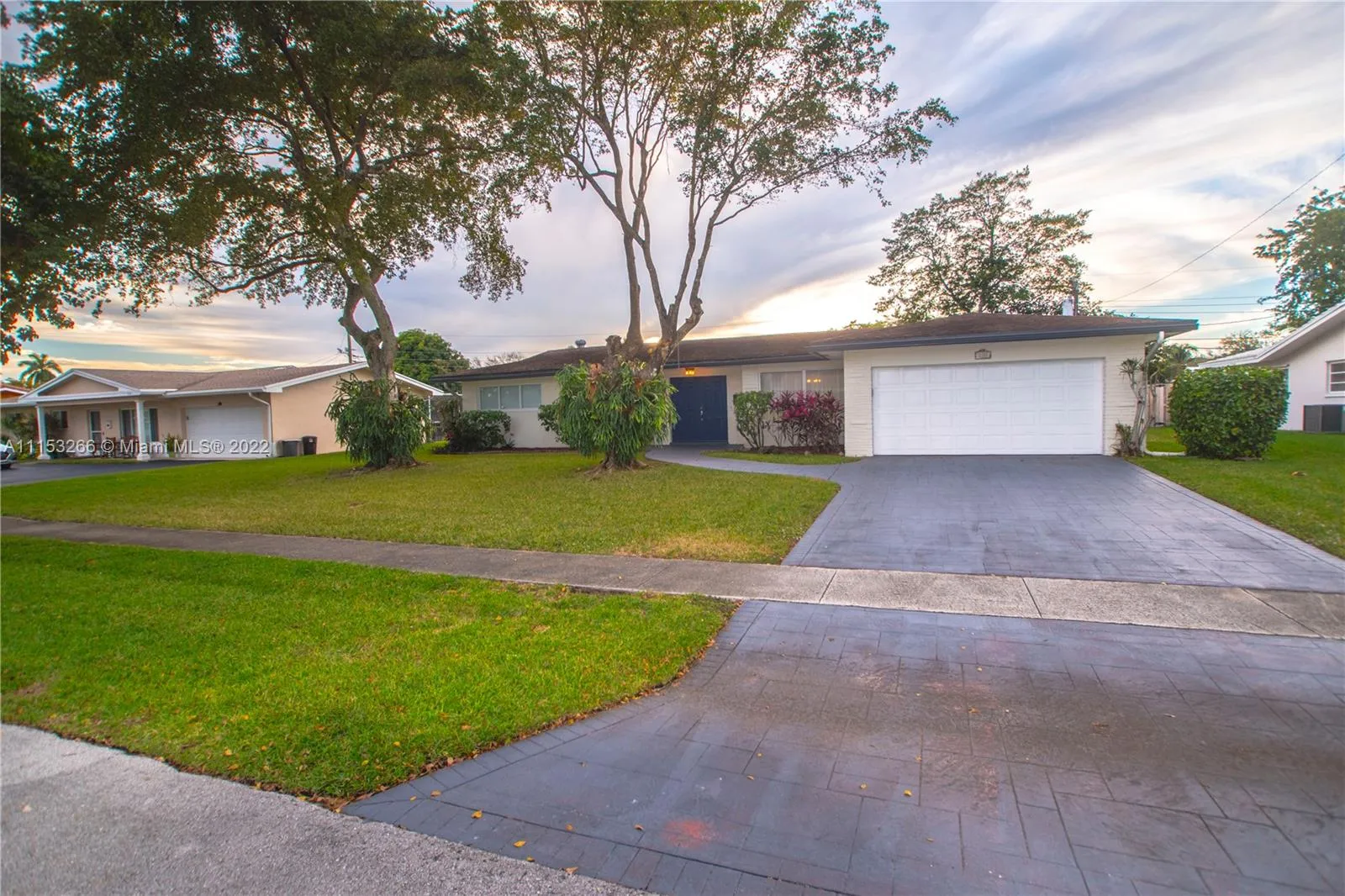 4 bedroom 2 bath for sale at 1081 NW 74th Ter, Plantation FL 33313