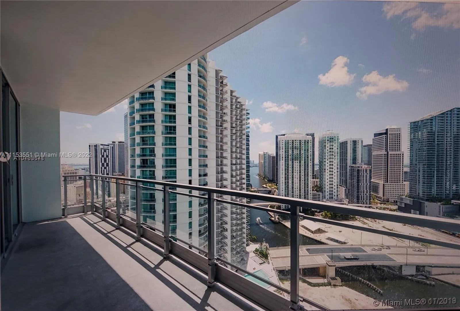 90 SW 3rd St # 3003, Miami FL 33130