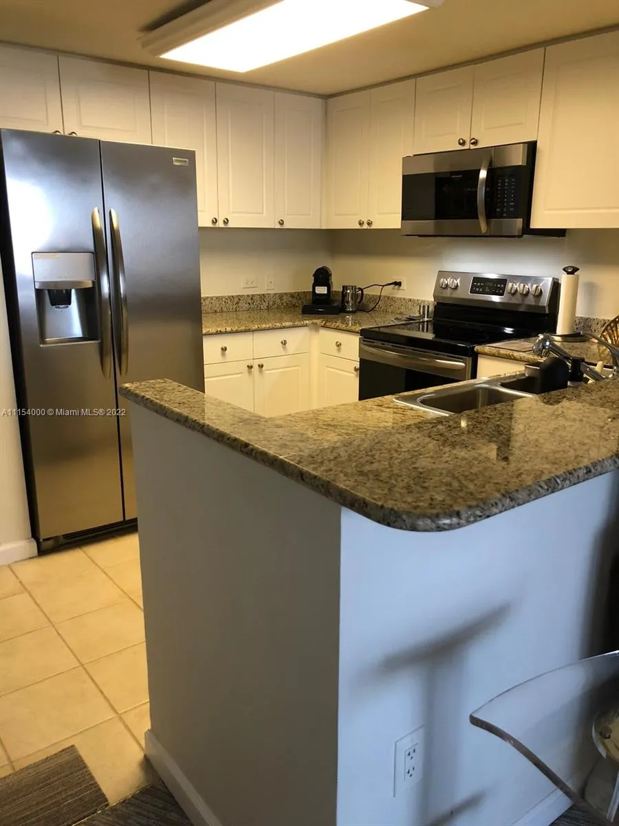19501 W Country Club Dr # 2106, Aventura FL 33180