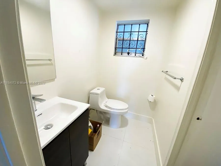 16750 NE 10th Ave # 225, North Miami Beach FL 33162
