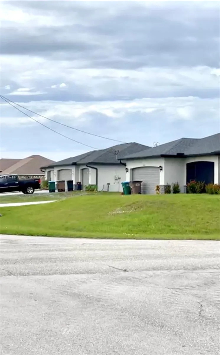 4314 NW 32 Lane, Cape Coral FL 33993