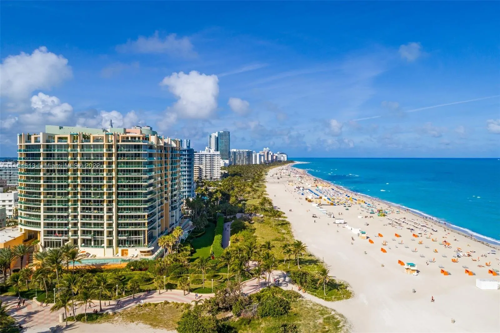 3 bedroom 3 bath for sale at 1455 Ocean Dr # 1408, Miami Beach FL 33139