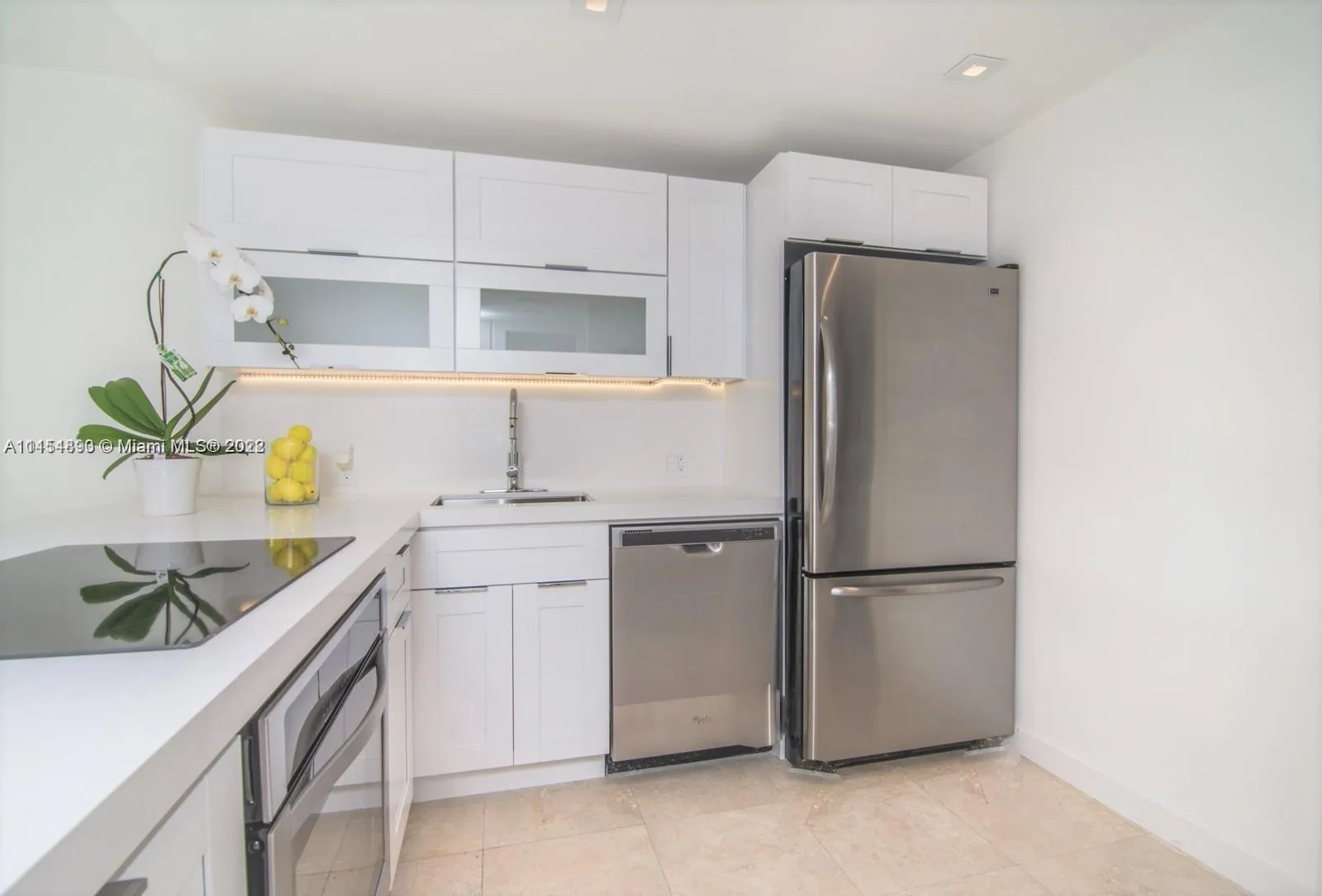 3301 N Country Club Dr # 410, Aventura FL 33180