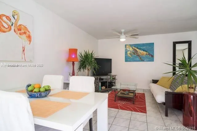 919 Michigan Ave # 9, Miami Beach FL 33139