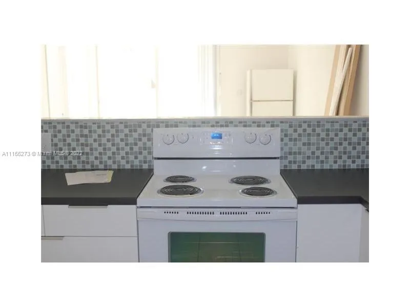 10000 NW 80th Ct # 2247, Hialeah Gardens FL 33016